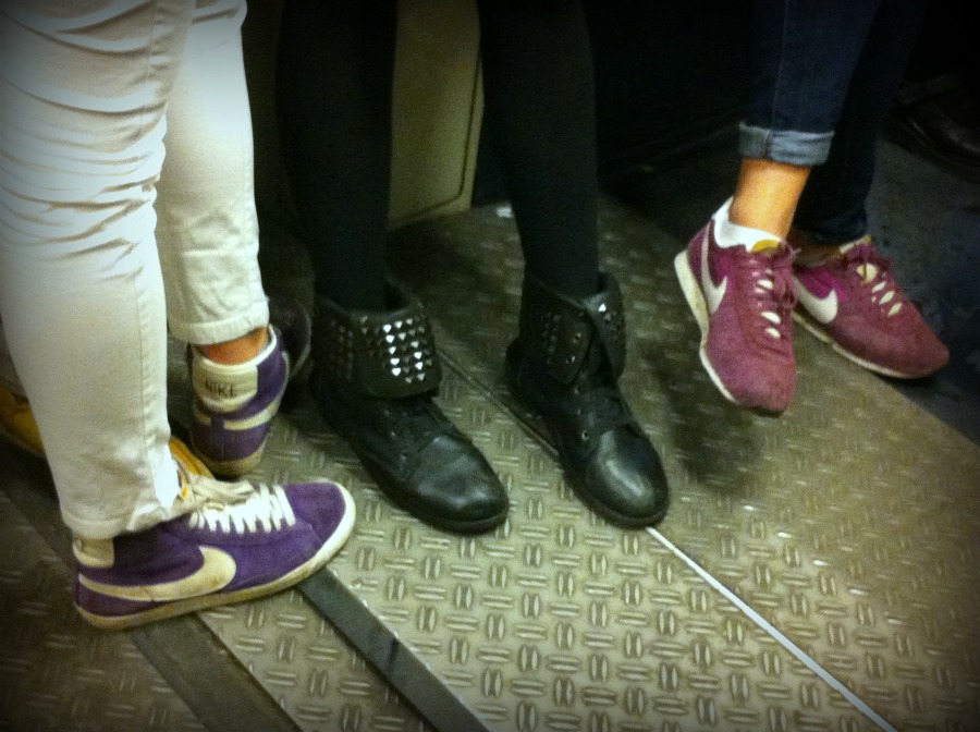 scarpe in metro